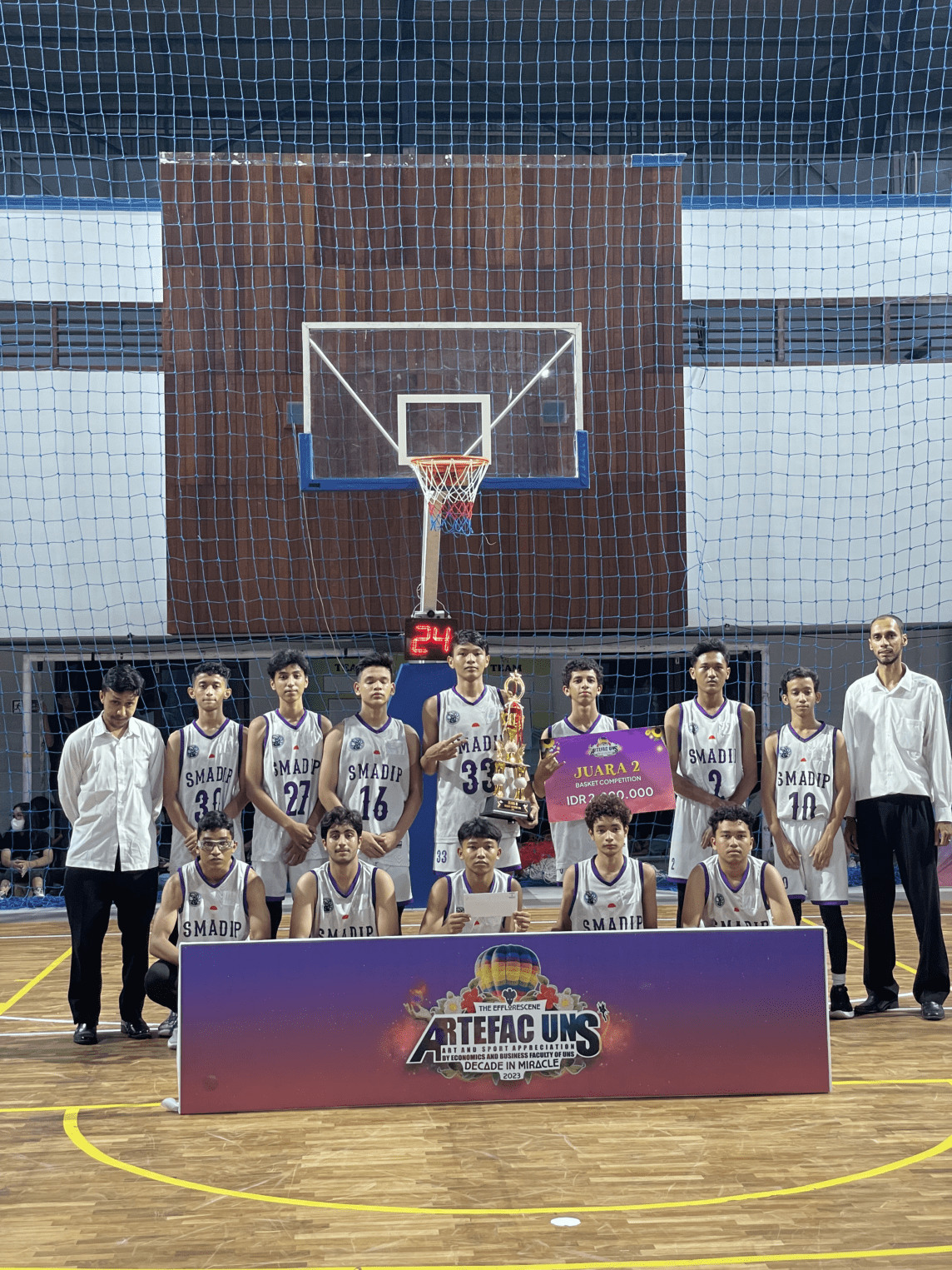 Tim Basket Sma Islam Diponegoro Surakarta Menjadi Runner Up Lomba Basket Artefac Uns 2023 Ypid 6396