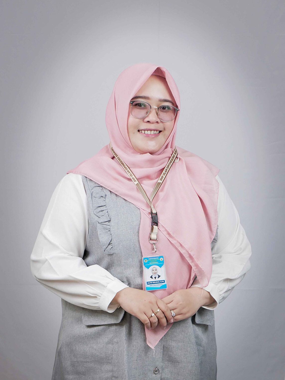 Anisah Hanif, S.S., M.Li.