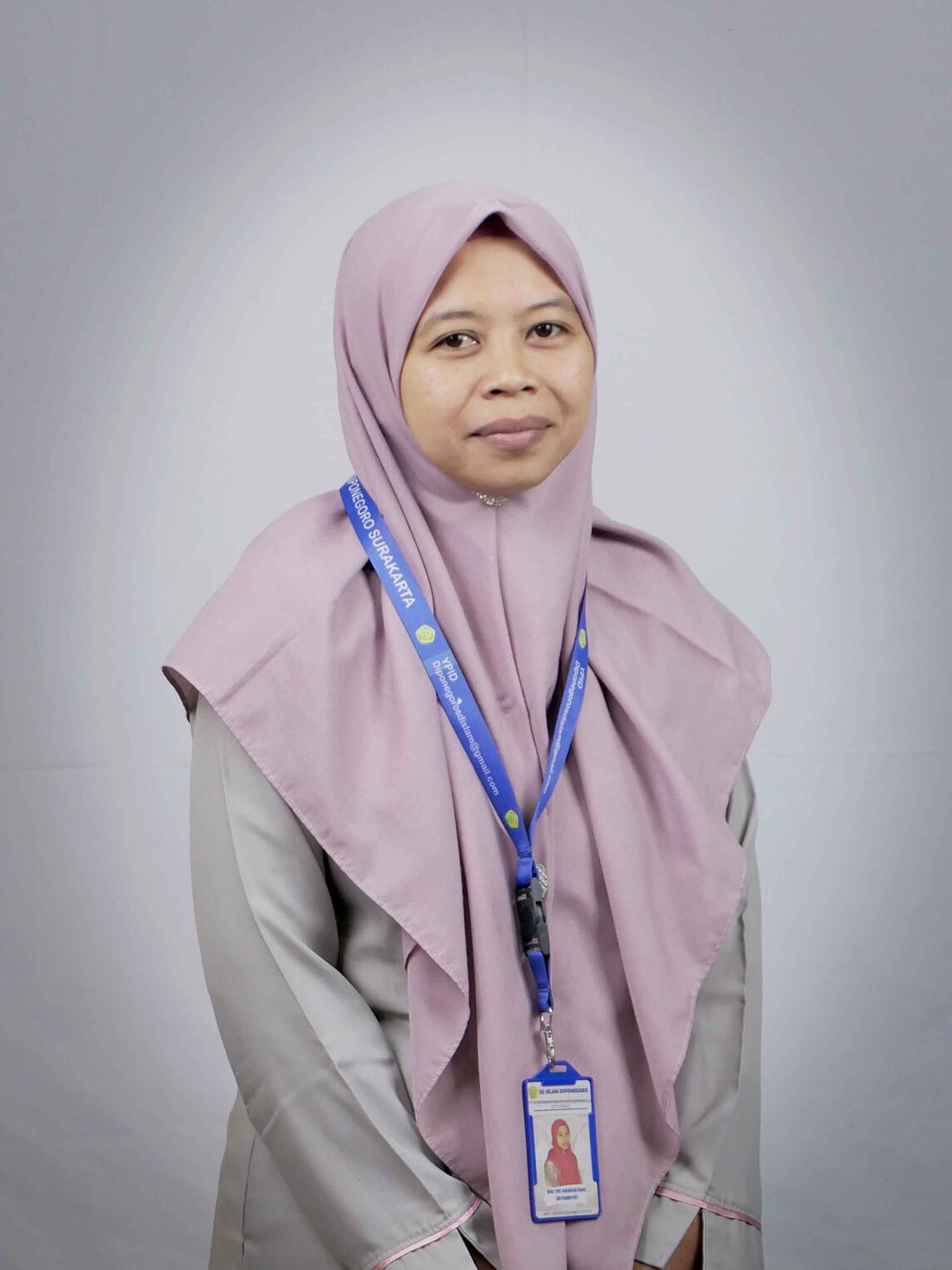 Mei Tri Handayani, S.Pd