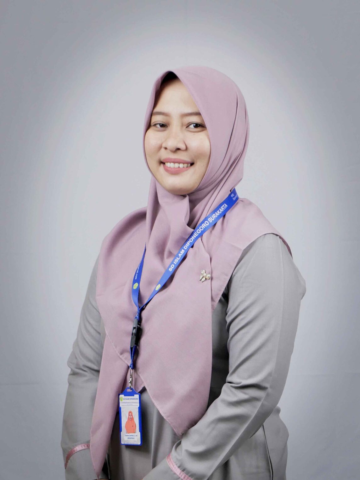 Yunina Sarifah, S.Pd