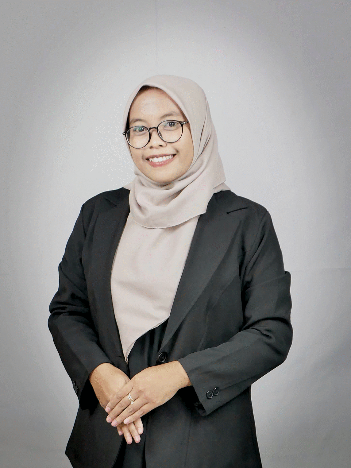 Dyah Febriyani, S.Sos